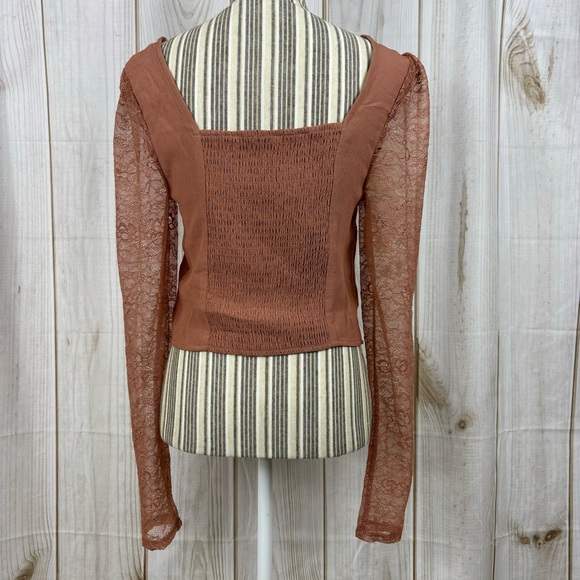 Wild Fable Top Cropped Lace Long Sleeves Dressy Blouse Shirt Brown Size Medium - Picture 3 of 14